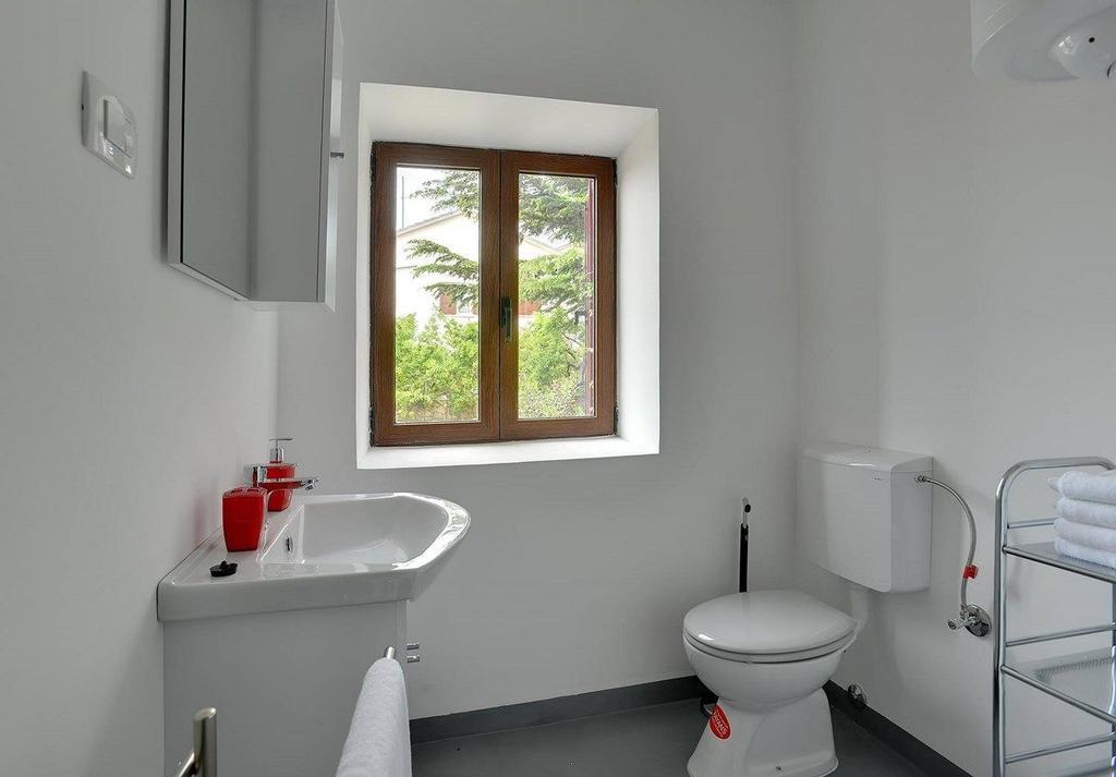 Villa Br Ližnjan Buitenkant foto