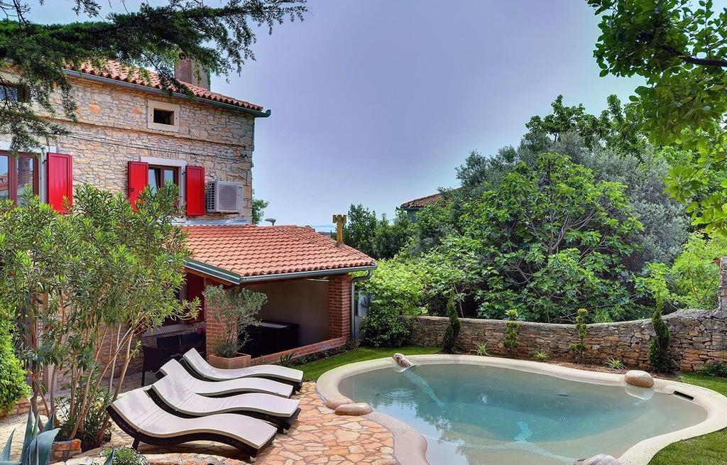 Villa Br Ližnjan Buitenkant foto